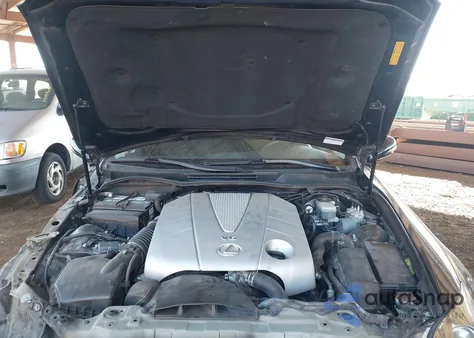 2010 Lexus Is 350C z USA, uszkodzony, nr VIN JTHFE2C27A2502898